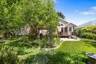 926 E Tahnia Park Cir S, Salt Lake City, UT 84121 - Photo 41