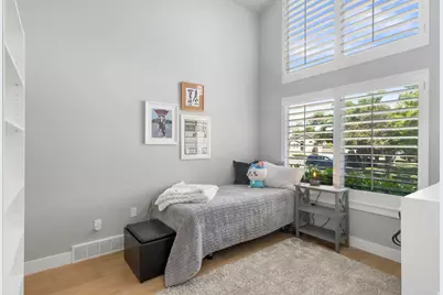 926 E Tahnia Park Cir S, Salt Lake City, UT 84121 - Photo 23