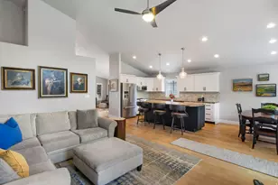 926 E Tahnia Park Cir S, Salt Lake City, UT 84121 - Photo 11