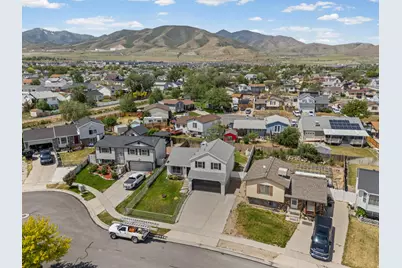 3718 S Bronco Cir W, Magna, UT 84044 - Photo 23