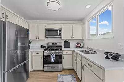 3718 S Bronco Cir W, Magna, UT 84044 - Photo 9