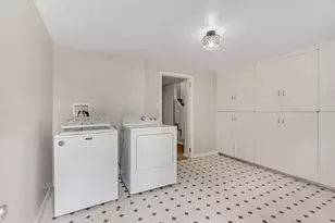 66 W 700 N, Bountiful, UT 84010 - Photo 19