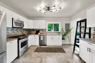 1216 E Crandall Ave, Salt Lake City, UT 84106 - Photo 11