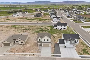1380 S 110 W, Tremonton, UT 84337 - Photo 3