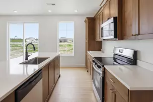 1380 S 110 W, Tremonton, UT 84337 - Photo 15