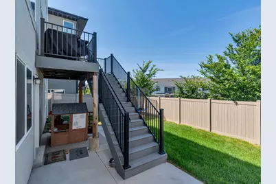 15228 S Park Bluff Way, Bluffdale, UT 84065 - Photo 31