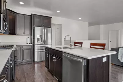 2319 E Purple Sage Dr, Spanish Fork, UT 84660 - Photo 11