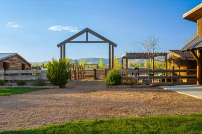 320 W 2100 N, Marion, UT 84036 - Photo 3