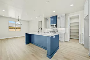 1547 N Ascent St, Washington, UT 84780 - Photo 3