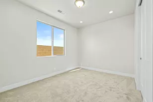 1547 N Ascent St, Washington, UT 84780 - Photo 13