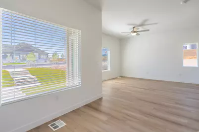 1172 Ambrosia Pl W, Grantsville, UT 84029 - Photo 5