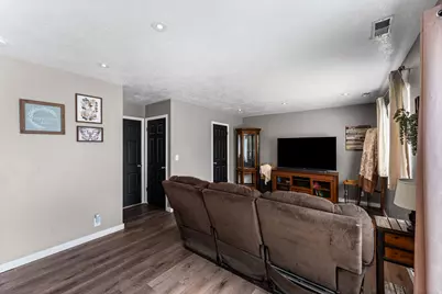 332 E 880 N, Tooele, UT 84074 - Photo 19