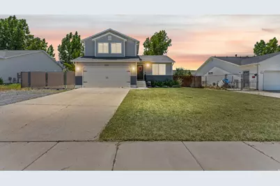 332 E 880 N, Tooele, UT 84074 - Photo 1