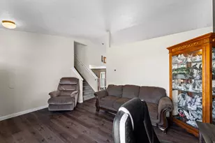 332 E 880 N, Tooele, UT 84074 - Photo 11