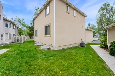 352 Bayside Dr, Saratoga Springs, UT 84045 - Photo 23