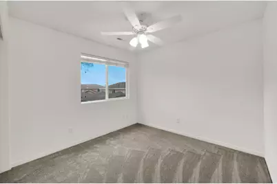 352 Bayside Dr, Saratoga Springs, UT 84045 - Photo 17