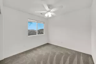 352 Bayside Dr, Saratoga Springs, UT 84045 - Photo 17