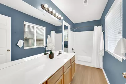 352 Bayside Dr, Saratoga Springs, UT 84045 - Photo 15