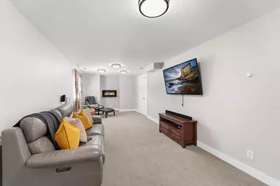 8328 S Plum Creek Cir W, West Jordan, UT 84088 - Photo 25