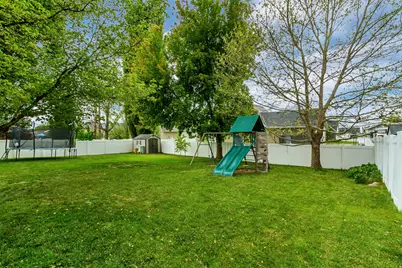 1316 S 1650 W, Syracuse, UT 84075 - Photo 25