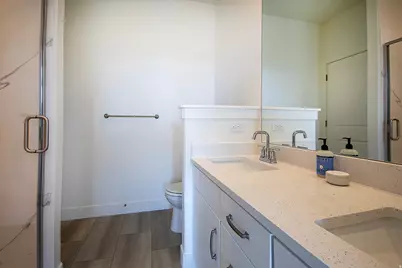 1470 W Cook N, Farmington, UT 84025 - Photo 19