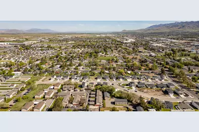 283 W 600 N #2, Logan, UT 84321 - Photo 23