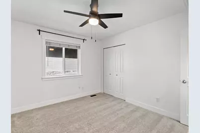 8569 S Sunrise Oak Dr, West Jordan, UT 84081 - Photo 17
