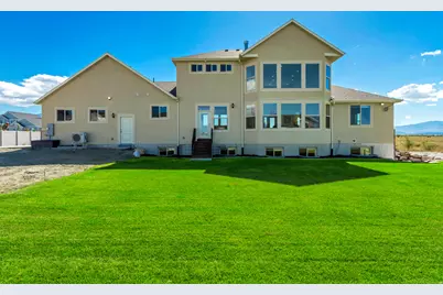 50 Pier Pl #201, Stansbury Park, UT 84074 - Photo 31