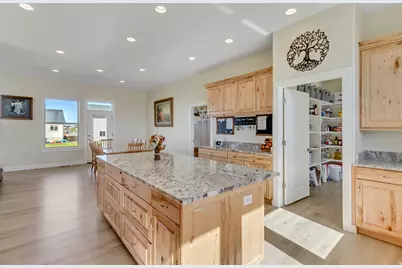 50 Pier Pl #201, Stansbury Park, UT 84074 - Photo 5