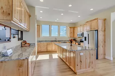 50 Pier Pl #201, Stansbury Park, UT 84074 - Photo 7