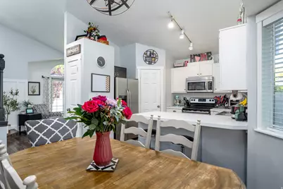 1170 E 750 S, Layton, UT 84041 - Photo 5