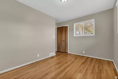 787 E Redmaple Cir, Salt Lake City, UT 84106 - Photo 21