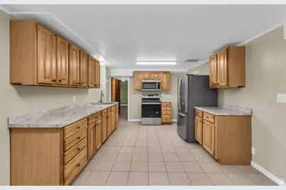 787 E Redmaple Cir, Salt Lake City, UT 84106 - Photo 27