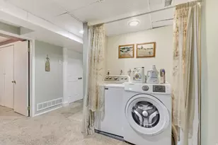 65 W 700 N, Bountiful, UT 84010 - Photo 23