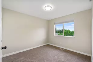 2028 Morningside Dr W, Farmington, UT 84025 - Photo 21