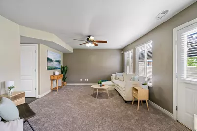 2028 Morningside Dr W, Farmington, UT 84025 - Photo 11