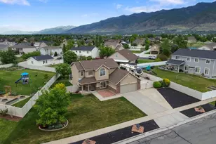 2028 Morningside Dr W, Farmington, UT 84025 - Photo 33