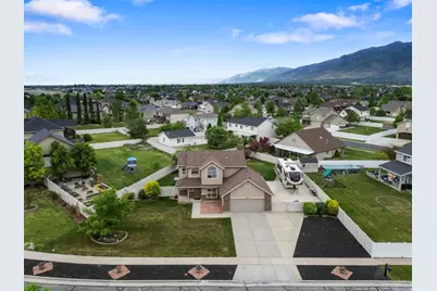 2028 Morningside Dr W, Farmington, UT 84025 - Photo 35