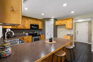 2028 Morningside Dr W, Farmington, UT 84025 - Photo 17