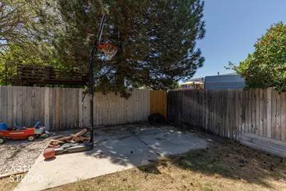 1131 N 575 W, Clinton, UT 84015 - Photo 35