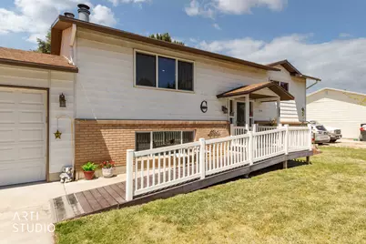 1131 N 575 W, Clinton, UT 84015 - Photo 5