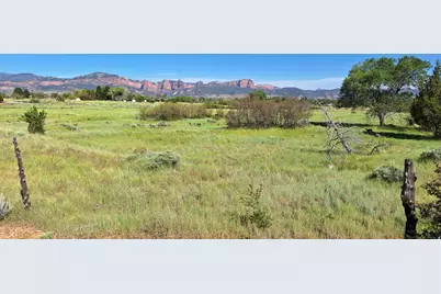 225 N 400 W, New Harmony, UT 84757 - Photo 17