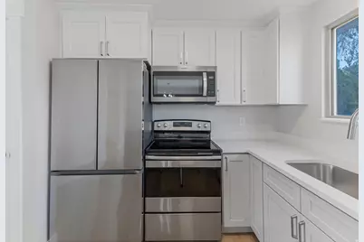 1384 E Sudbury Ave, Sandy, UT 84093 - Photo 9