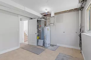 1384 E Sudbury Ave, Sandy, UT 84093 - Photo 17