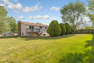 1384 E Sudbury Ave, Sandy, UT 84093 - Photo 21