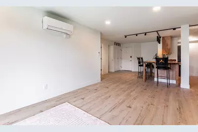 530 S 400 E #2203, Salt Lake City, UT 84111 - Photo 3