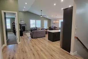 252 W 4950 S, Washington Terrace, UT 84405 - Photo 15