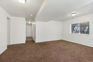 286 N 980 E, Lindon, UT 84042 - Photo 21