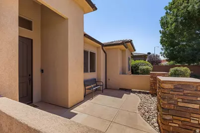 2671 S 3930 W, Hurricane, UT 84737 - Photo 3