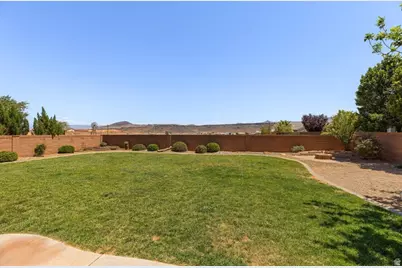 2671 S 3930 W, Hurricane, UT 84737 - Photo 25